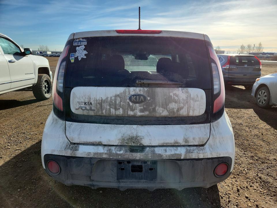 2017 Kia Soul მანქანა იყიდება აუქციონზე, vin: KNDJN2A23H7491622, აუქციონის ნომერი: 76758865