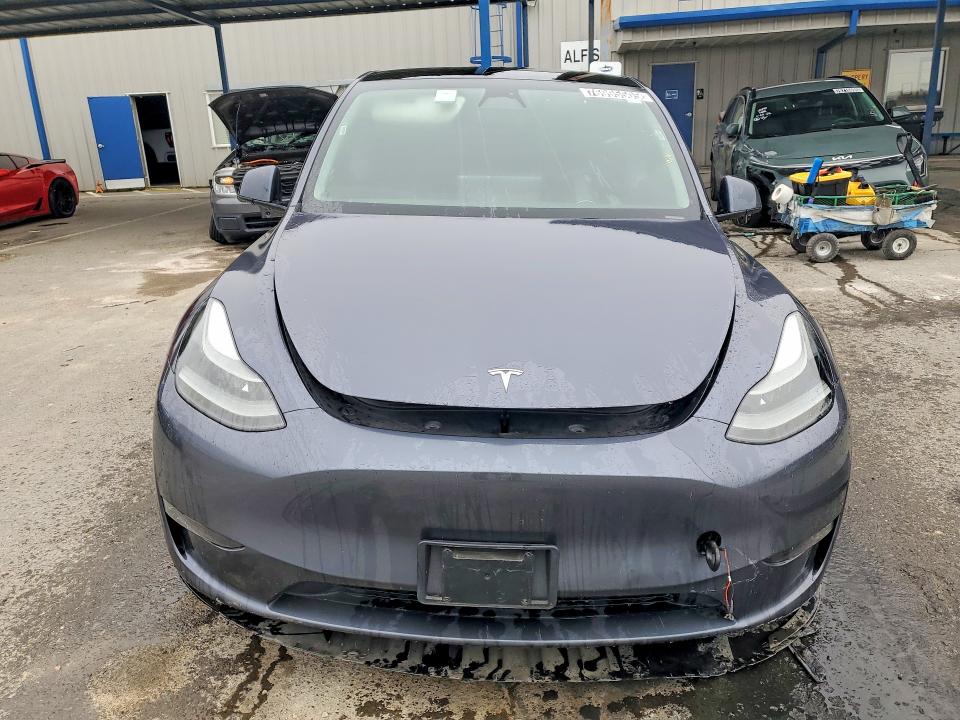 76995505 :رقم المزاد ، 7SAYGDEE0PF639133 vin ، 2023 Tesla Model Y مزاد بيع