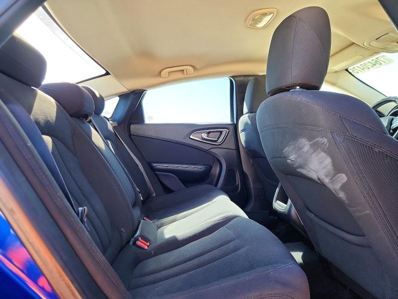 Auction sale of the 2015 Chrysler 200, vin: 1C3CCCAB2FN507763, lot number: 76420475
