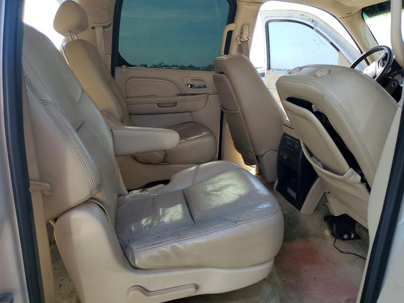 Продаж на аукціоні авто 2008 Cadillac Escalade, vin: 1GYFK668X8R116716, номер лоту: 77509695