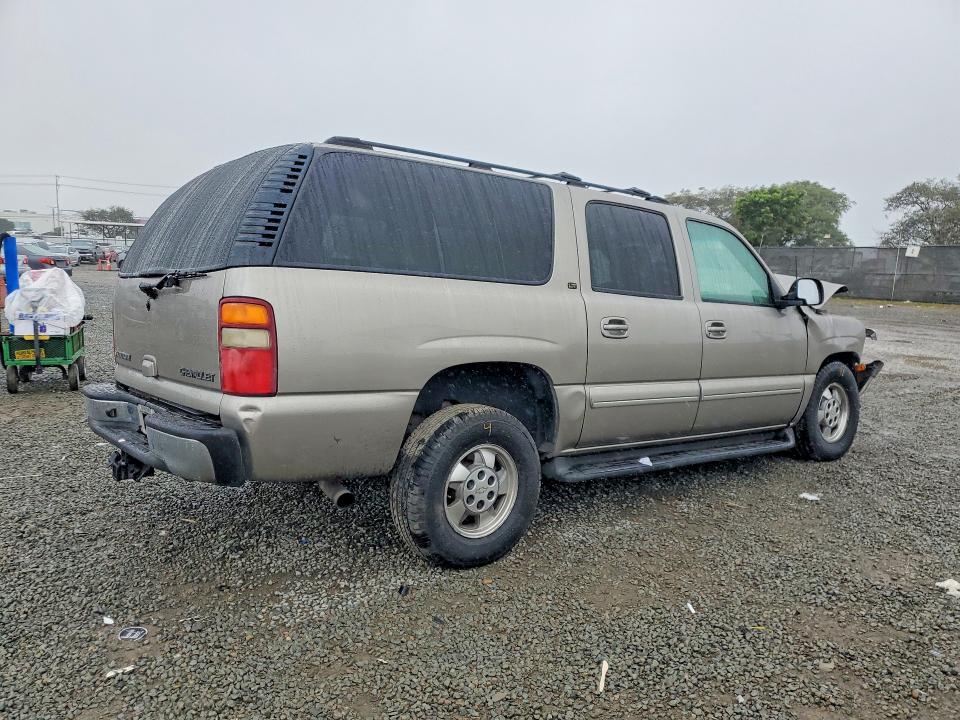 77121695 :رقم المزاد ، 3GNEC16TX3G297998 vin ، 2003 Chevrolet Suburban مزاد بيع