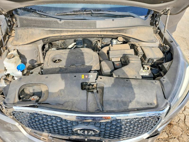 78909605 :رقم المزاد ، 5XYPG4A30GG076073 vin ، 2016 Kia Sorento مزاد بيع