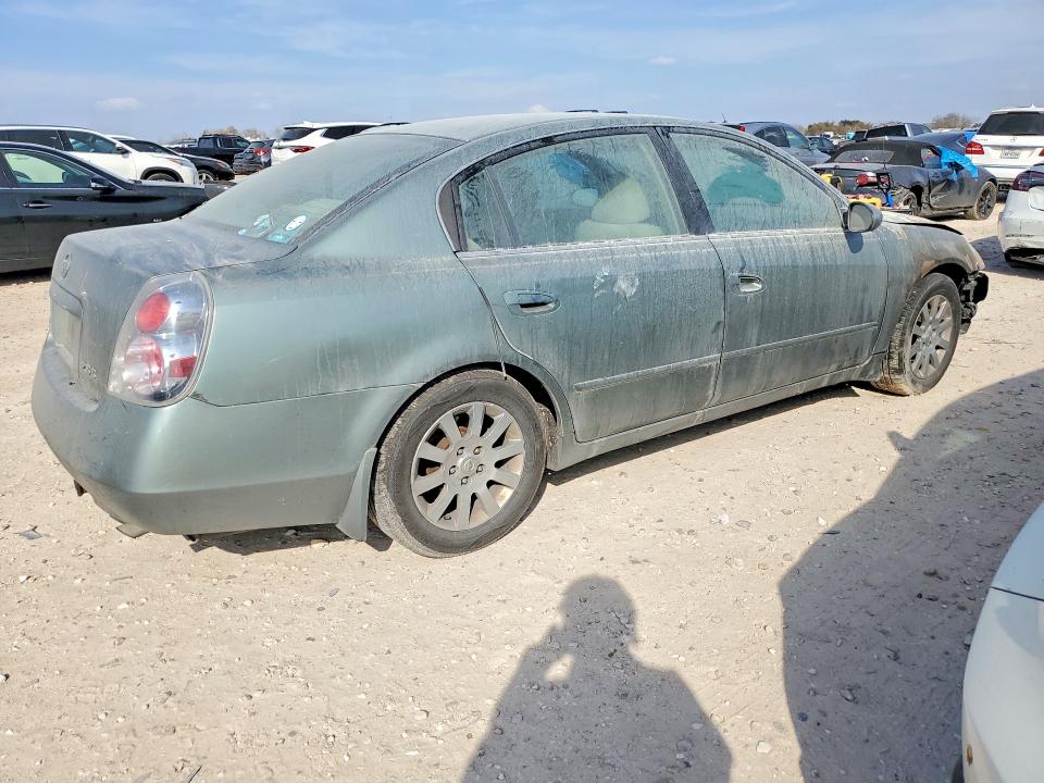 2005 Niss Altima მანქანა იყიდება აუქციონზე, vin: 1N4AL11DX5C319789, აუქციონის ნომერი: 75886995