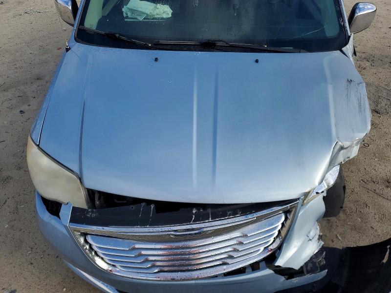 76923265 :رقم المزاد ، 2C4RC1CG2DR512318 vin ، 2013 Chrysler Town & Country مزاد بيع