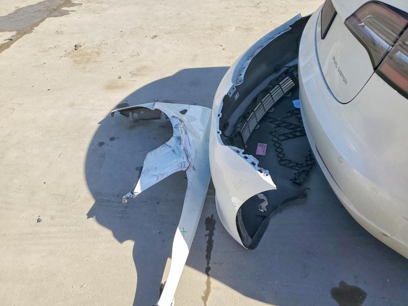 76545125 :رقم المزاد ، 5YJ3E1EB8NF206075 vin ، 2022 Tesla Model 3 مزاد بيع