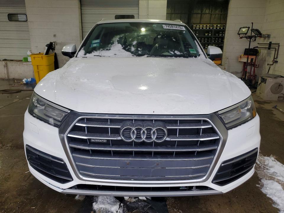 2018 Audi Q5 Premium მანქანა იყიდება აუქციონზე, vin: WA1ANAFY6J2013912, აუქციონის ნომერი: 74591415