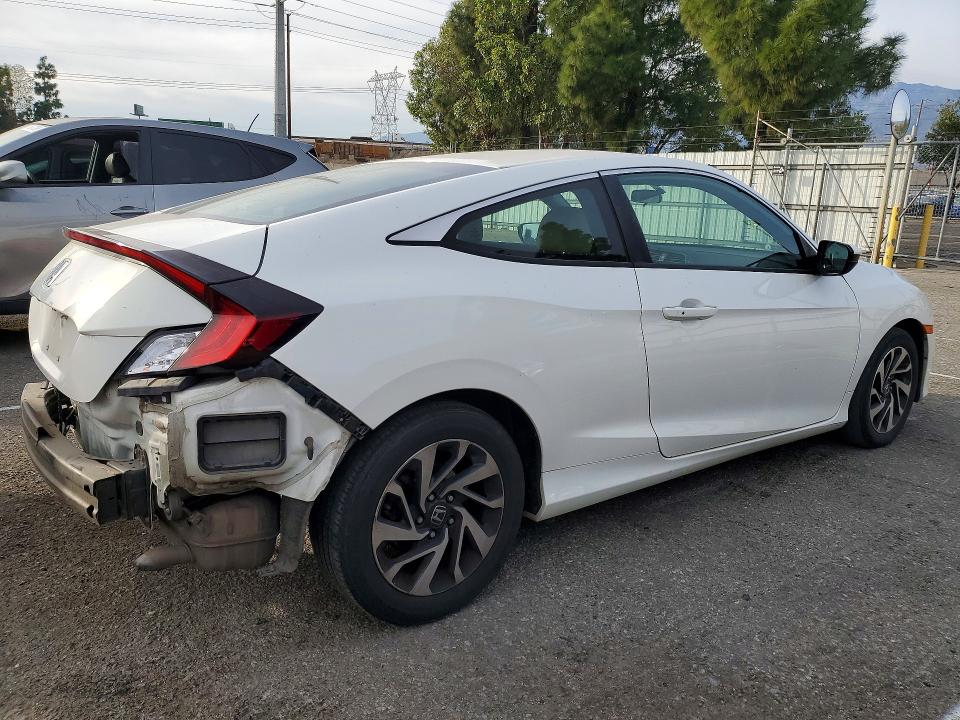 76831045 :رقم المزاد ، 2HGFC4B09GH313755 vin ، 2016 Honda Civic مزاد بيع