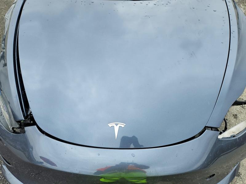 77925435 :رقم المزاد ، 5YJ3E1EB0NF213201 vin ، 2022 Tesla Model 3 مزاد بيع
