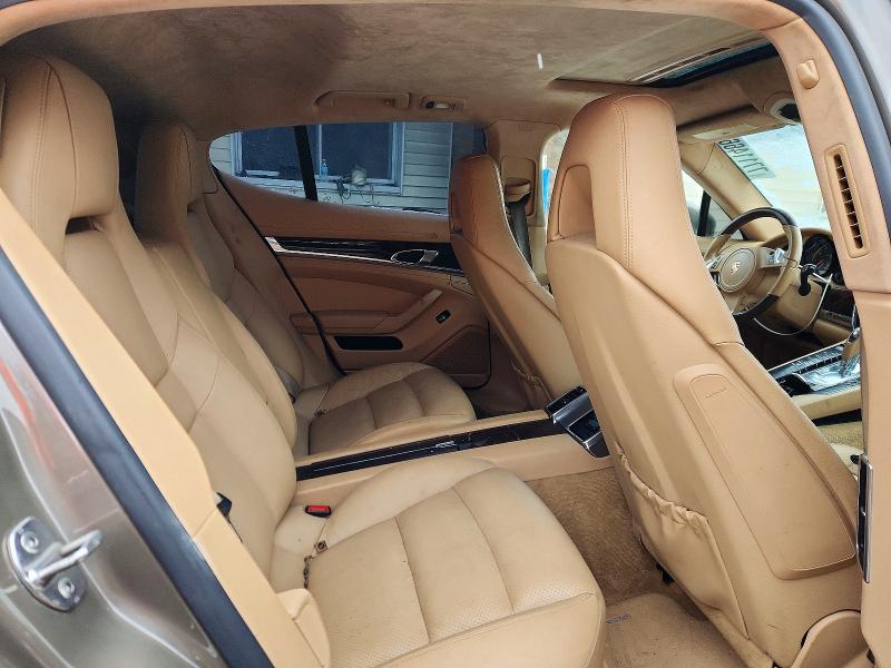 77114665 :رقم المزاد ، WP0AA2A76DL013817 vin ، 2013 Porsche Panamera مزاد بيع