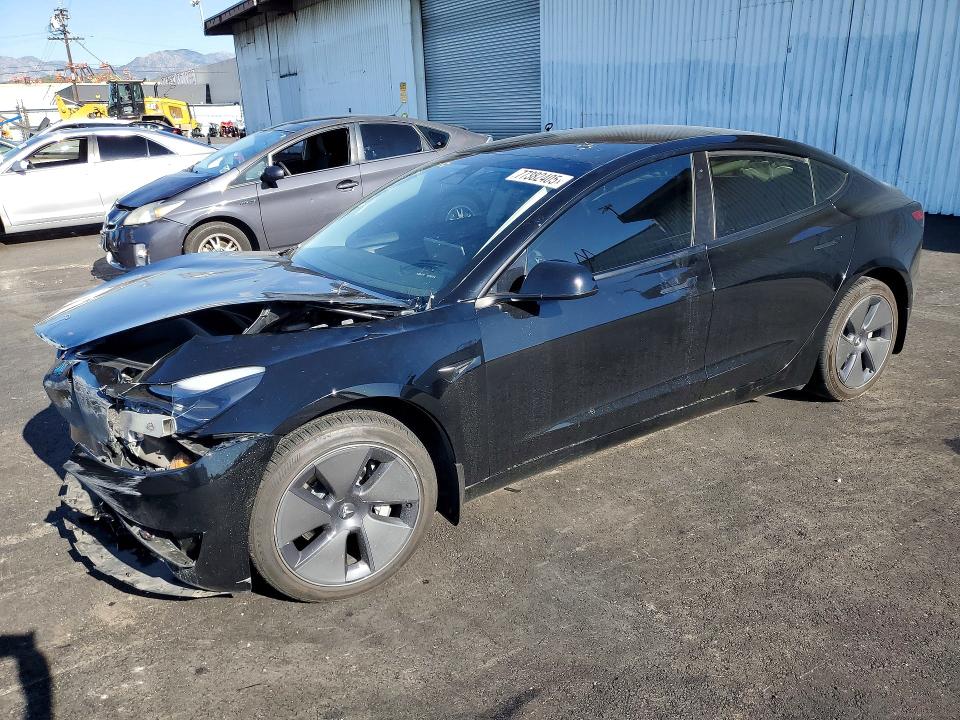 77382405 :رقم المزاد ، 5YJ3E1EA3NF331699 vin ، 2022 Tesla Model 3 مزاد بيع