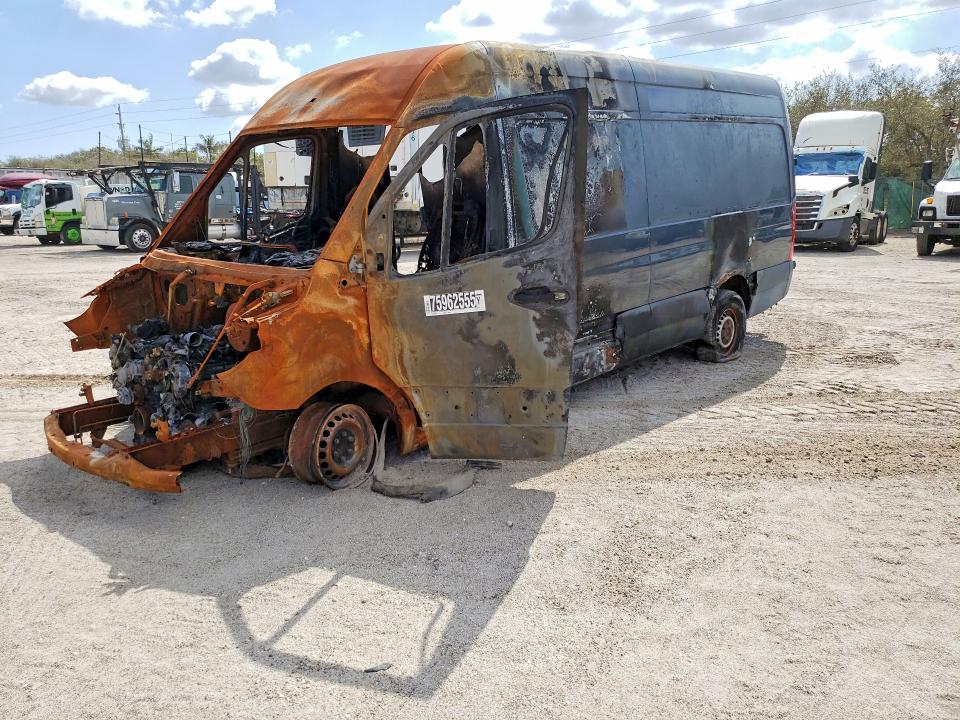 Продажа на аукционе авто 2019 Mercedes-benz Sprinter, vin: WD4PF1CD5KP137047, номер лота: 75962555