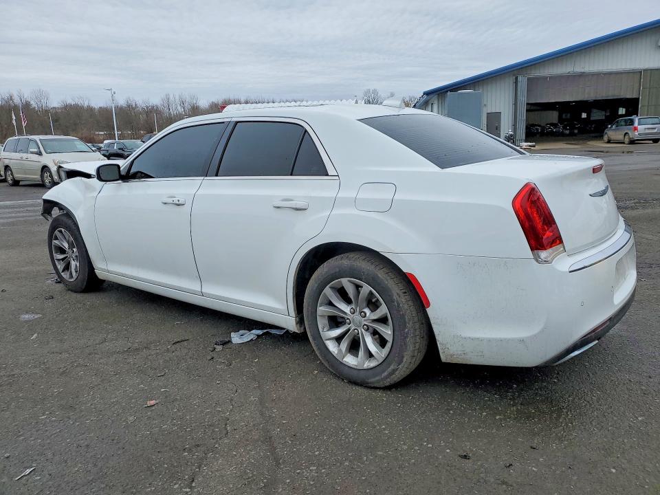 77883505 :رقم المزاد ، 2C3CCAAGXFH893938 vin ، 2015 Chrysler 300 مزاد بيع