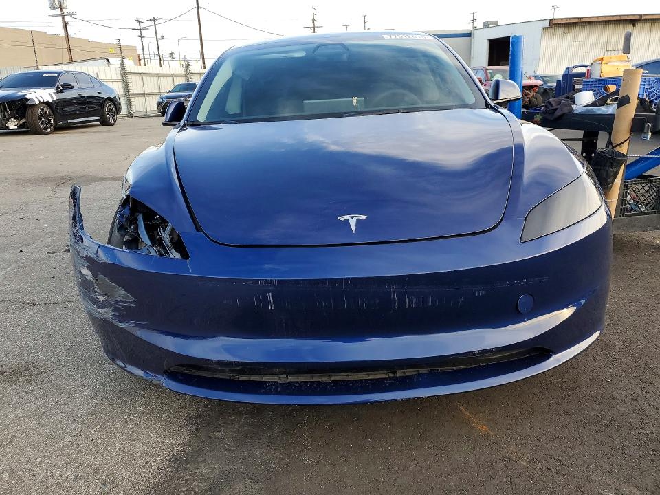 2024 Tesla Model 3 მანქანა იყიდება აუქციონზე, vin: 5YJ3E1EA7RF828017, აუქციონის ნომერი: 77512815