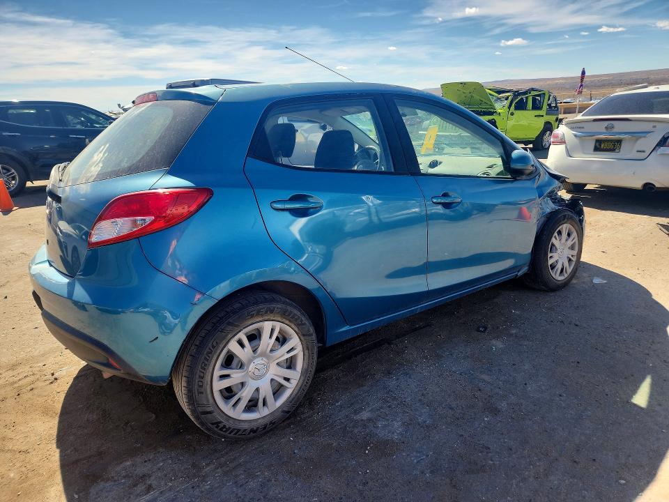 2011 Mazda Mazda2 მანქანა იყიდება აუქციონზე, vin: JM1DE1HY9B0117467, აუქციონის ნომერი: 78146155