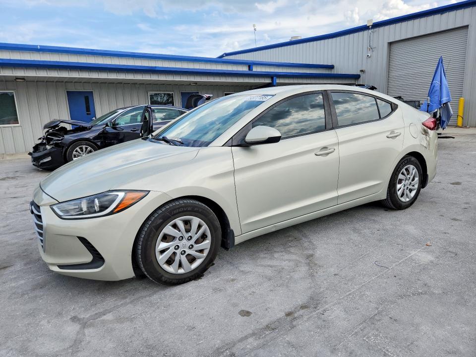 79377185 :رقم المزاد ، KMHD74LF8HU395551 vin ، 2017 Hyundai Elantra مزاد بيع