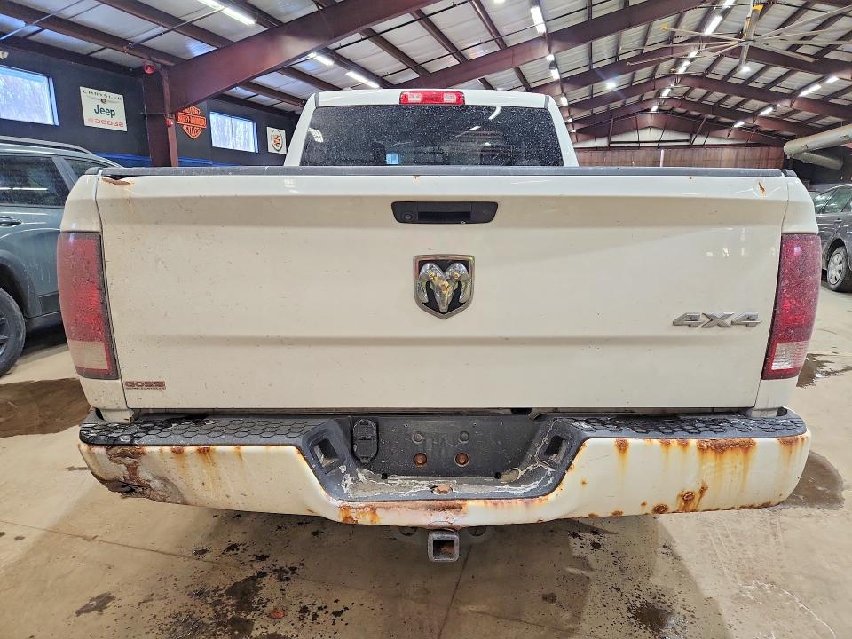 76992045 :رقم المزاد ، 1C6RR7FG5KS519117 vin ، 2019 Ram 1500 Class مزاد بيع