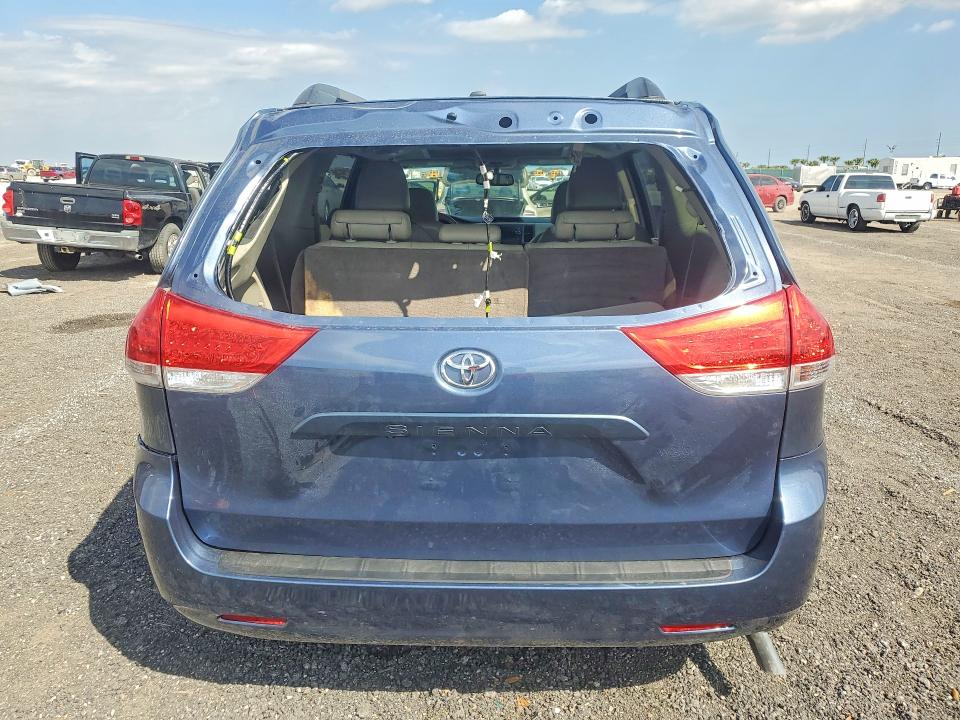78521105 :رقم المزاد ، 5TDYK3DC2ES508123 vin ، 2014 Toyota Sienna مزاد بيع