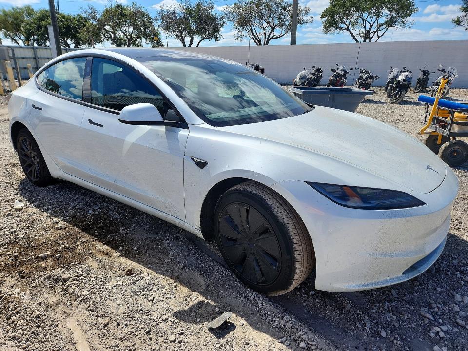 2025 Tesla Model 3 მანქანა იყიდება აუქციონზე, vin: 5YJ3E1EA0SF056675, აუქციონის ნომერი: 78382225