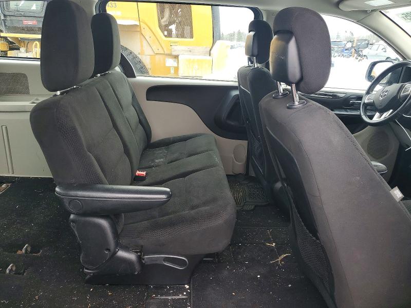 77747205 :رقم المزاد ، 2C4RDGBG4FR746805 vin ، 2015 Dodge Grand Caravan مزاد بيع