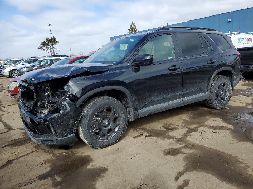 Продажа на аукционе авто 2025 Honda Pilot, vin: 5FNYG1H67SB173208, номер лота: 78640465
