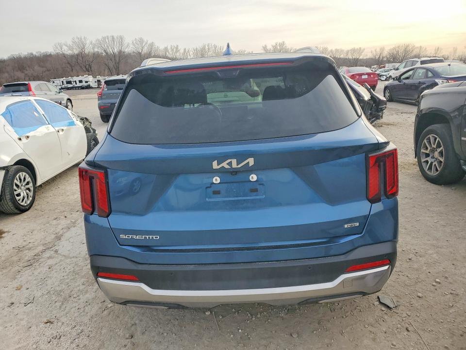 Продажа на аукционе авто 2025 Kia Sorento, vin: KNDRKDJG8S5397760, номер лота: 77932645