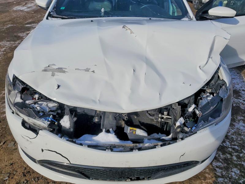 76372085 :رقم المزاد ، 1C3CCCBBXFN750350 vin ، 2015 Chrysler 200 مزاد بيع