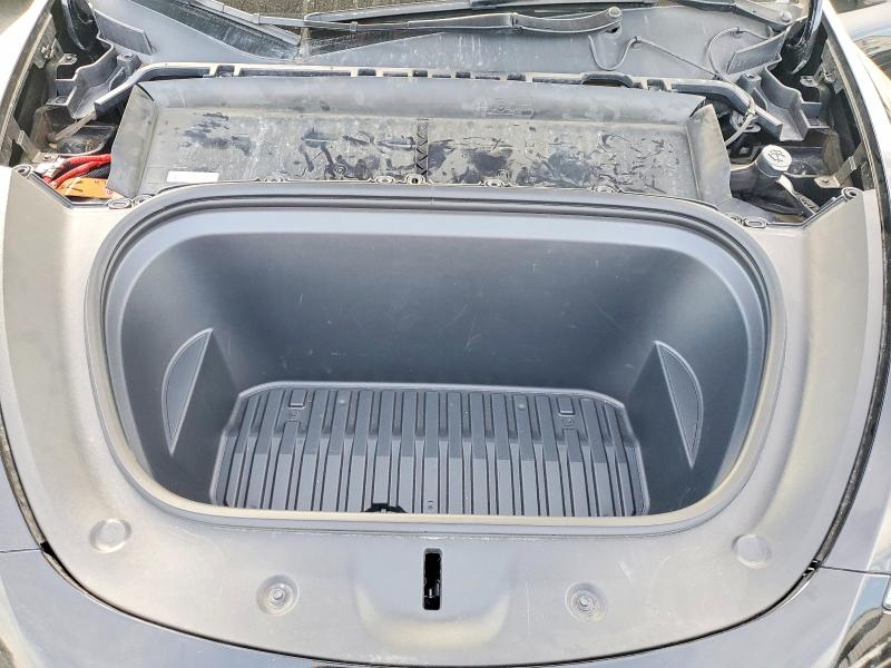 76264965 :رقم المزاد ، 7SAYGDEE9PF972270 vin ، 2023 Tesla Model Y مزاد بيع
