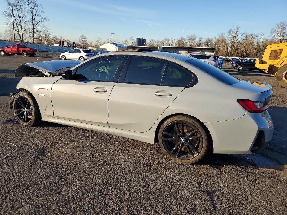 Продажа на аукционе авто 2023 Bmw 330xe, vin: 3MW39FS00P8C94581, номер лота: 76923715