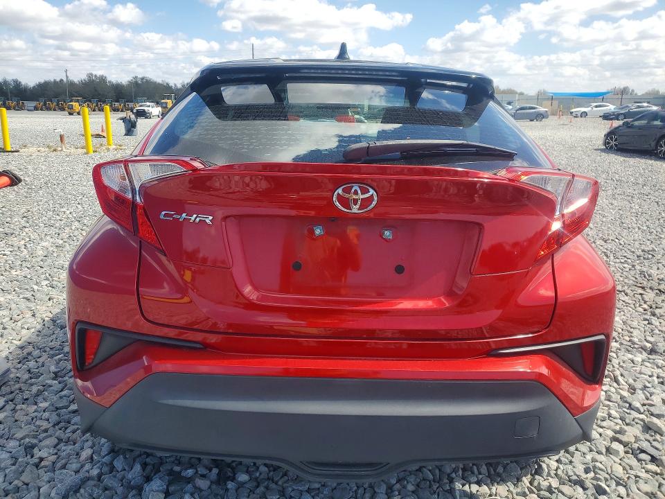 77877605 :رقم المزاد ، NMTKHMBX9LR107387 vin ، 2020 Toyota C-hr مزاد بيع