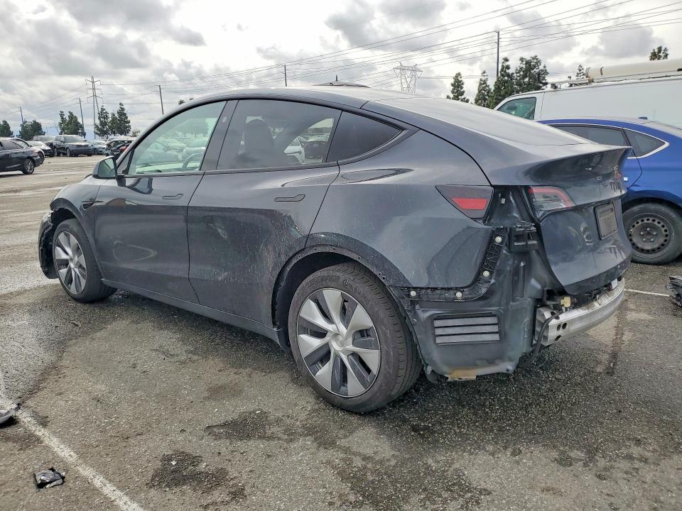 76664105 :رقم المزاد ، 7SAYGDED8RF051300 vin ، 2024 Tesla Model Y مزاد بيع