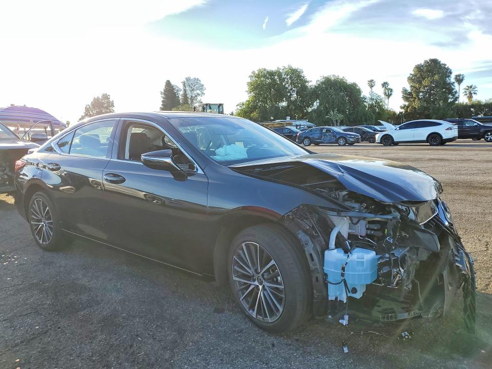 2025 Lexus Es 300h მანქანა იყიდება აუქციონზე, vin: 58ADA1C1XSU067164, აუქციონის ნომერი: 78807665