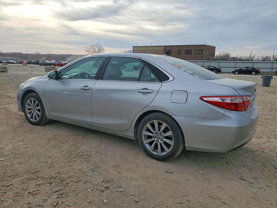 78354685 :رقم المزاد ، 4T1BF1FK4GU519637 vin ، 2016 Toyota Camry مزاد بيع