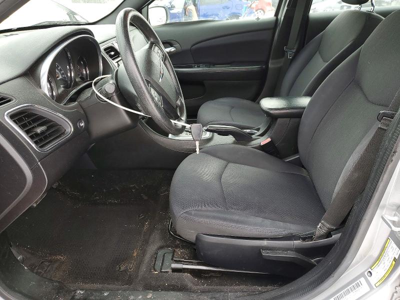 Продажа на аукционе авто 2014 Chrysler 200, vin: 1C3CCBAB9EN141793, номер лота: 77036375