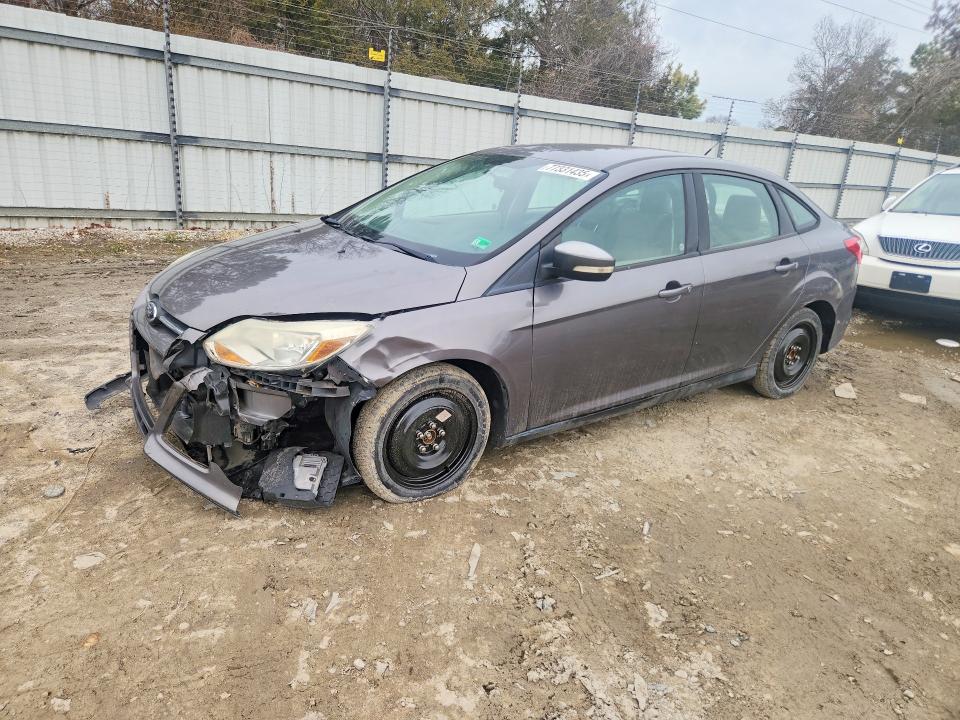 2014 Ford Focus მანქანა იყიდება აუქციონზე, vin: 1FADP3F26EL329529, აუქციონის ნომერი: 77331435
