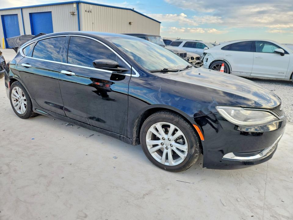 Aukcja sprzedaży 2015 Chrysler 200, vin: 1C3CCCAB0FN695070, numer aukcji: 77225035