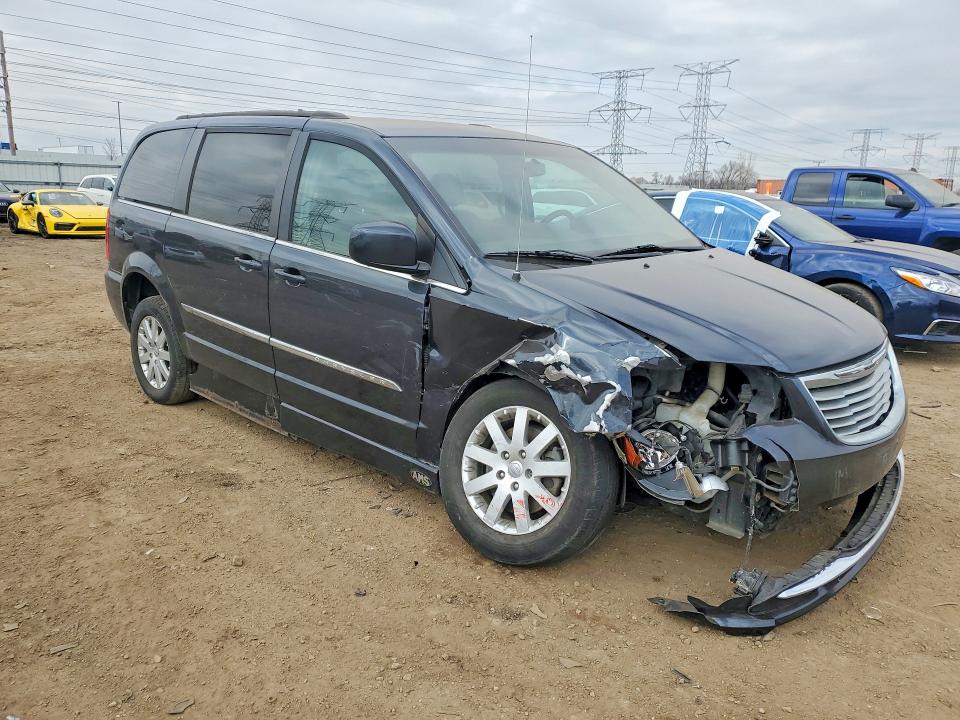 2014 Chrysler Town & Country მანქანა იყიდება აუქციონზე, vin: 2C4RC1BG9ER383822, აუქციონის ნომერი: 78713185
