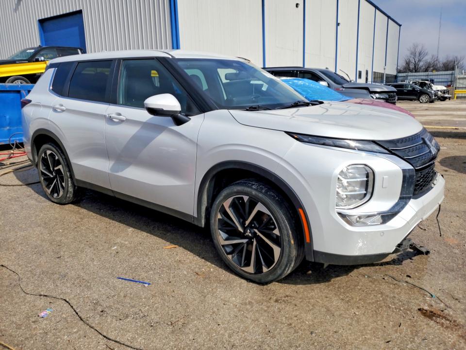 76914885 :رقم المزاد ، JA4J4UA88PZ033400 vin ، 2023 Mitsubishi Outlander مزاد بيع