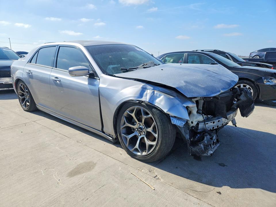 78491065 :رقم المزاد ، 2C3CCABG0JH245080 vin ، 2018 Chrysler 300 مزاد بيع