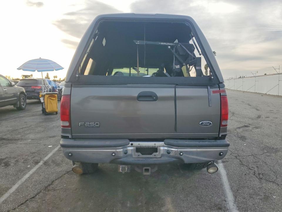Продажа на аукционе авто 2002 Ford F250 Super, vin: 1FTNW21F32EB77036, номер лота: 74663825
