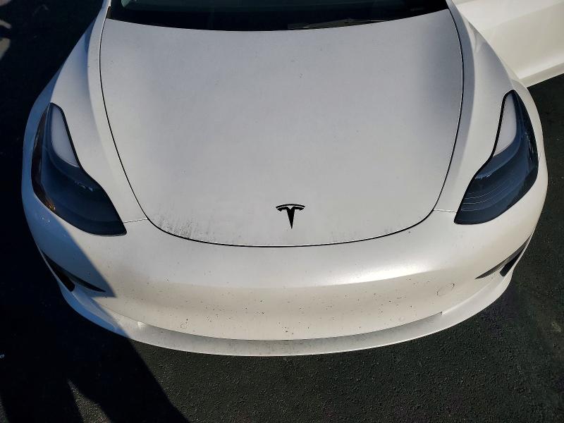 2022 Tesla Model 3 მანქანა იყიდება აუქციონზე, vin: 5YJ3E1EA8NF154972, აუქციონის ნომერი: 76095725