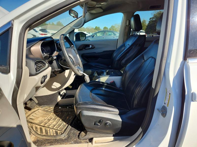 2020 Chrysler Voyager მანქანა იყიდება აუქციონზე, vin: 2C4RC1DG2LR172570, აუქციონის ნომერი: 75163915