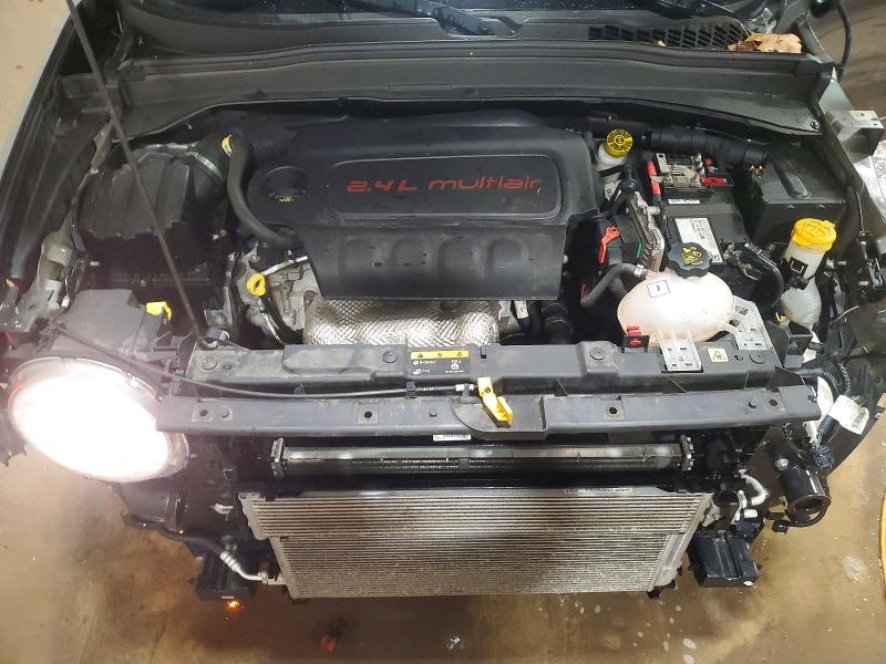 77470425 :رقم المزاد ، ZACNJABB6LPL17042 vin ، 2020 Jeep Renegade مزاد بيع