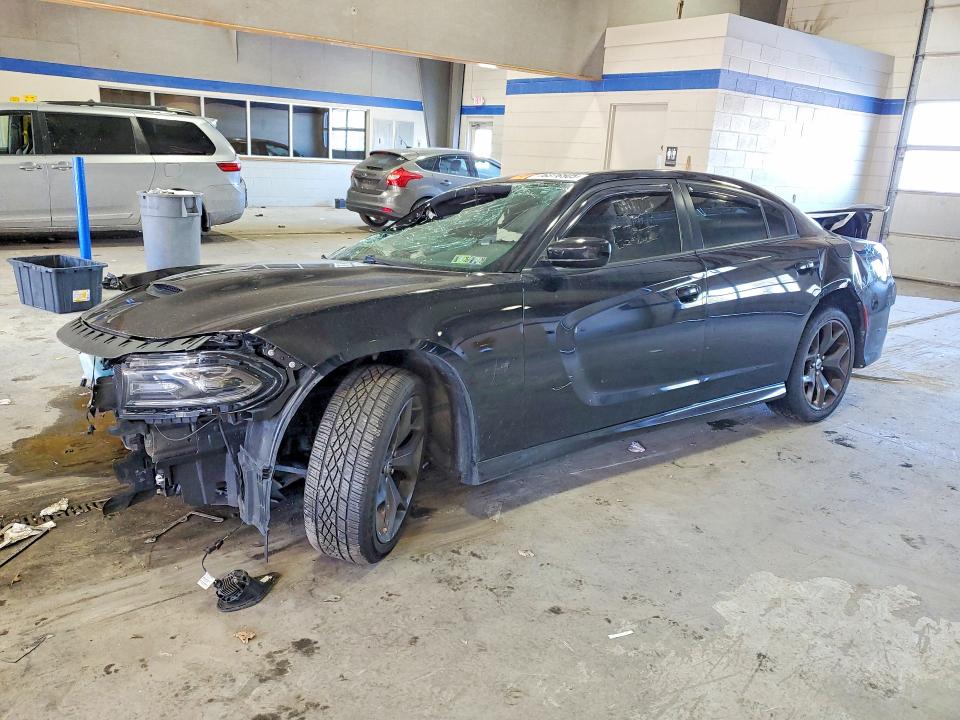 76376505 :رقم المزاد ، 2C3CDXCT4KH552670 vin ، 2019 Dodge Charger مزاد بيع