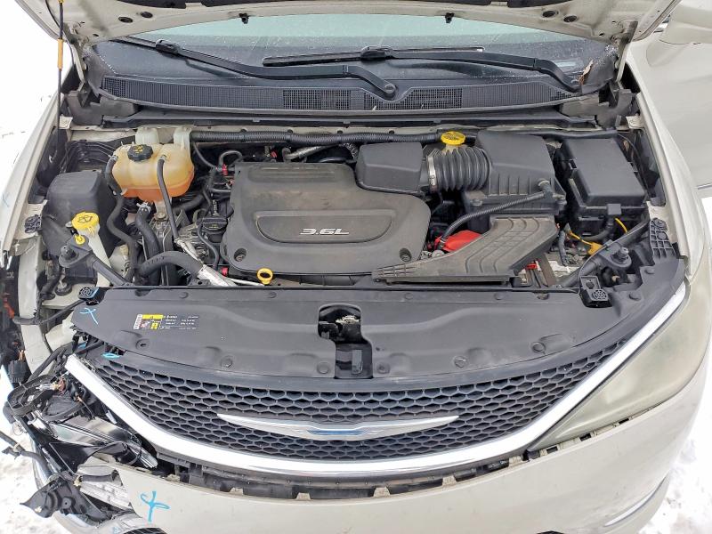 Продажа на аукционе авто 2017 Chrysler Pacifica, vin: 2C4RC1EG5HR555828, номер лота: 75688475