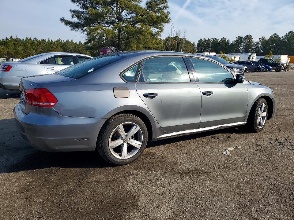 Aukcja sprzedaży 2015 Volkswagen Passat, vin: 1VWAT7A38FC043163, numer aukcji: 48802376