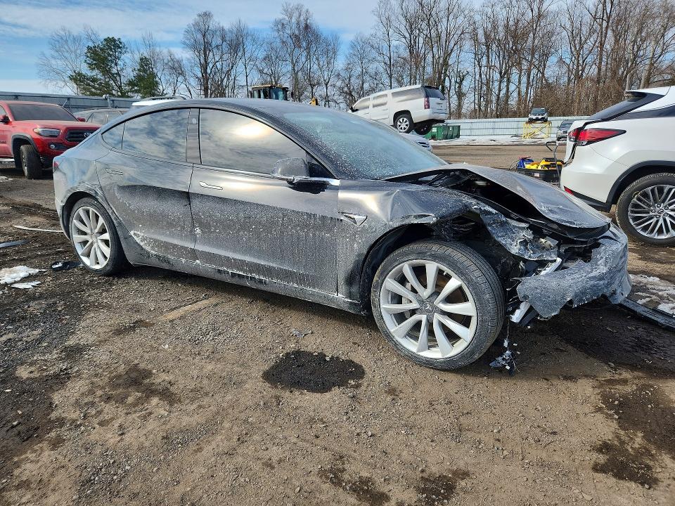 2020 Tesla Model 3 მანქანა იყიდება აუქციონზე, vin: 5YJ3E1EB8LF600768, აუქციონის ნომერი: 76774035