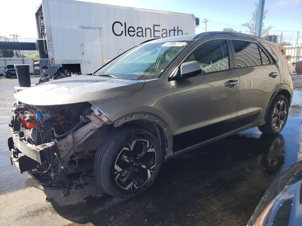 Продажа на аукционе авто 2023 Kia Niro, vin: KNDCR3L18P5029879, номер лота: 45892146