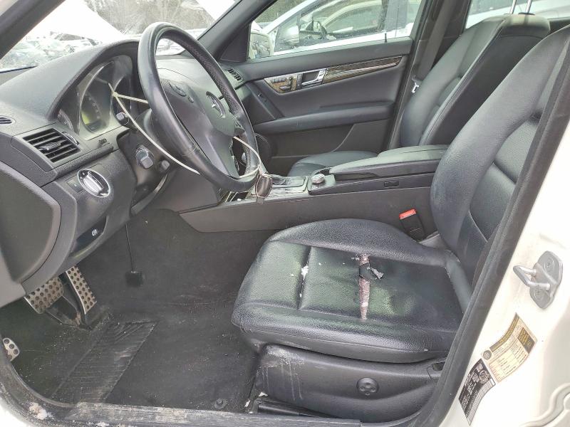 2011 Mercedes-benz C მანქანა იყიდება აუქციონზე, vin: WDDGF8BB2BA525929, აუქციონის ნომერი: 74435155