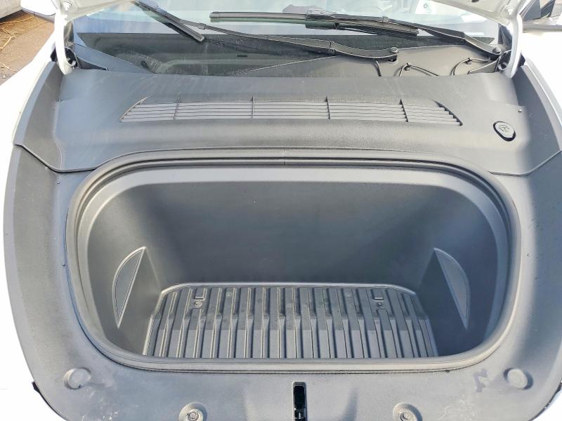 77956795 :رقم المزاد ، 7SAYGDEE6RA307097 vin ، 2024 Tesla Model Y مزاد بيع