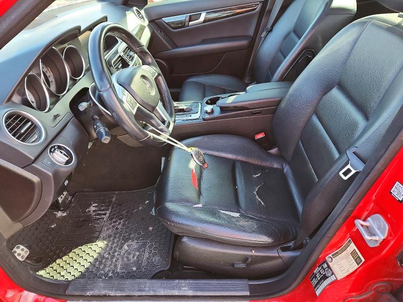 77494935 :رقم المزاد ، WDDGF8BB4CA604441 vin ، 2012 Mercedes-benz C مزاد بيع